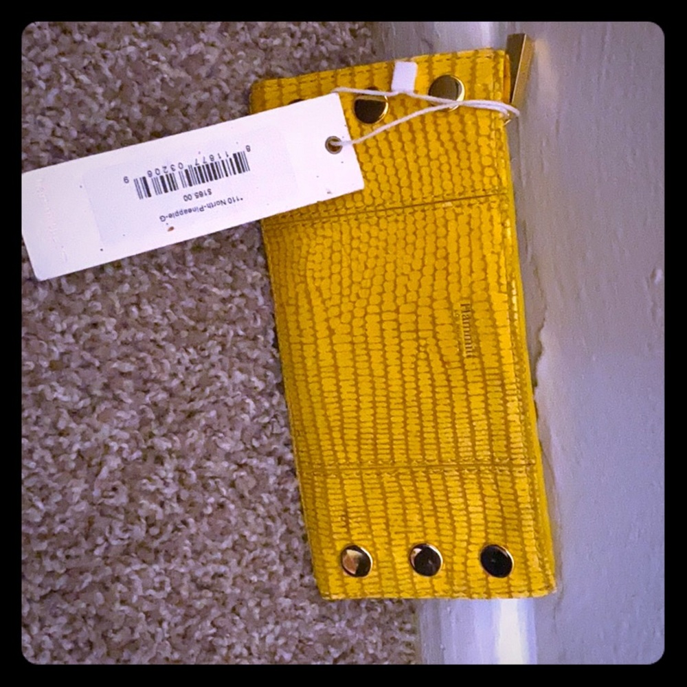 Hammitt wallet
